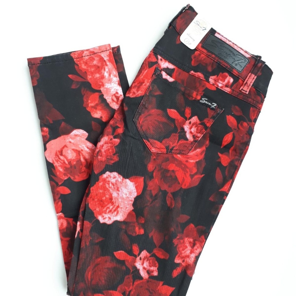 Seven7  Flower Print Red Black Jeans (2P)